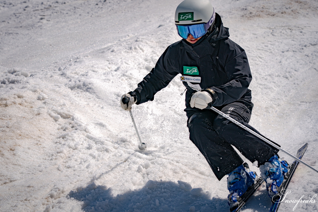 キロロリゾート｜ポカポカ陽気で絶好の春スキー日和♪こんな日は、みんなで思いっきり春雪を満喫しましょう！